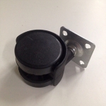 Колесо поворотное D-40 пластик на мет.площадке черное